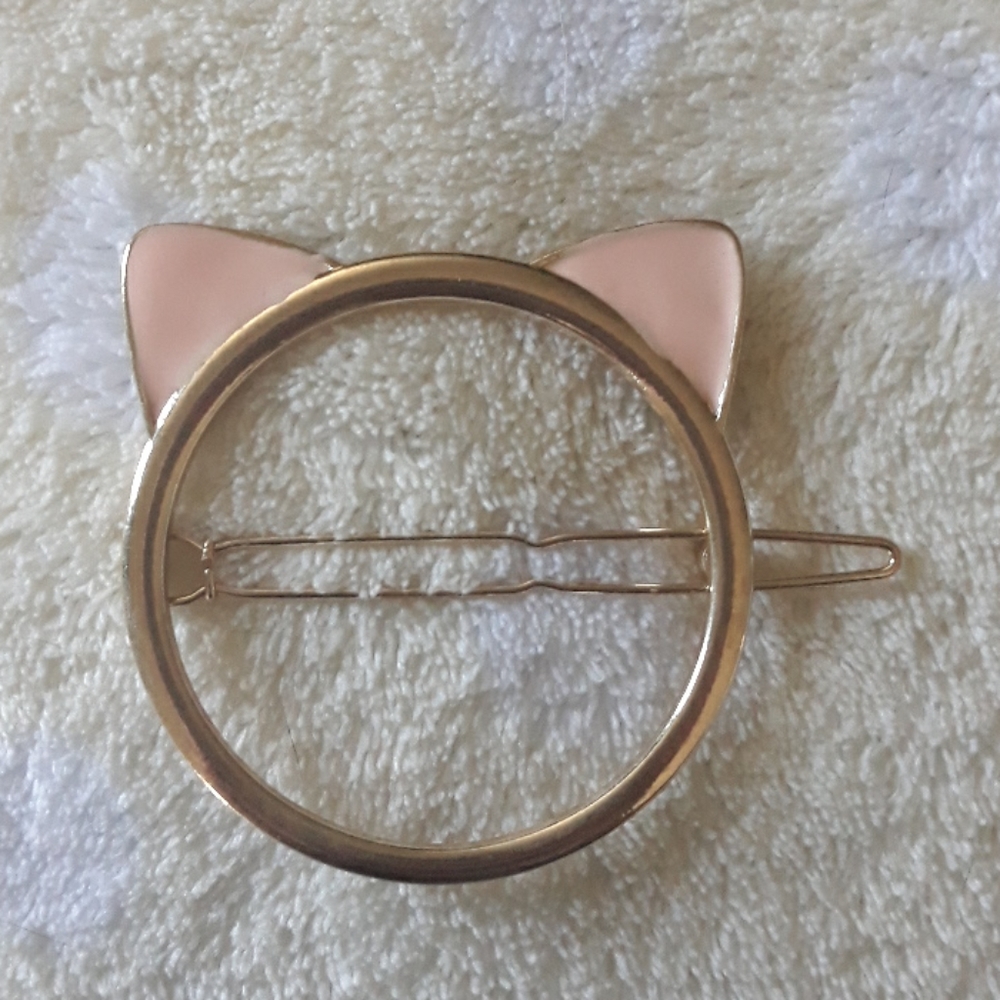 Cat hair barrette